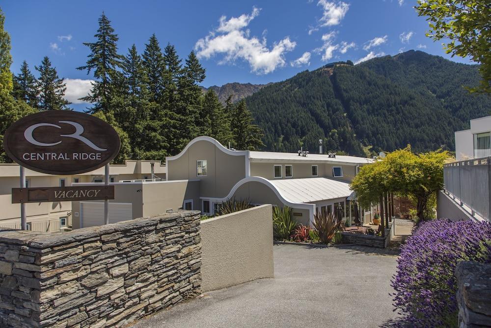 The Central Private Hotel By Naumi Hotels Queenstown Exteriör bild