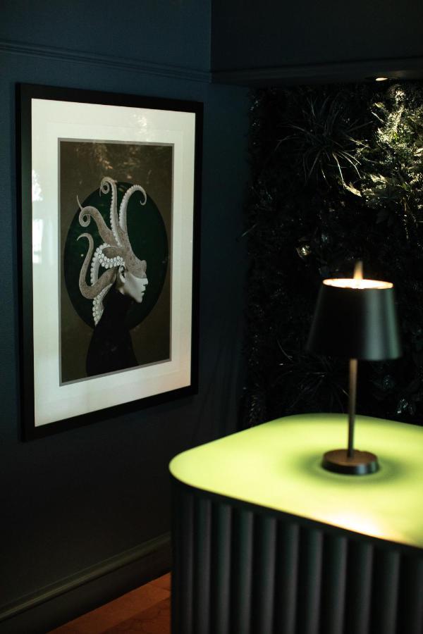 The Central Private Hotel By Naumi Hotels Queenstown Exteriör bild
